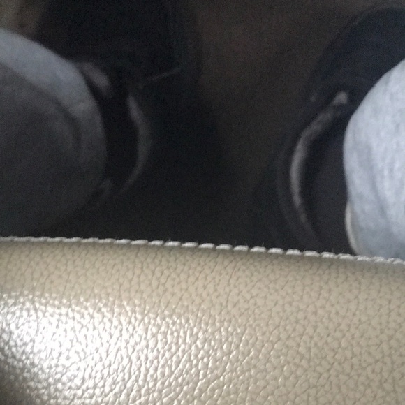 Meet your Posher, Daamrion - Picture 1 of 1